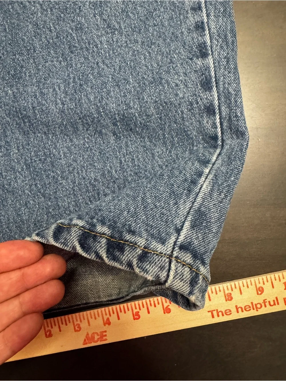 Levi’s 550 Blue Jeans 46 x 30 Med Wash Relaxed Denim Zip fly 5 pocket